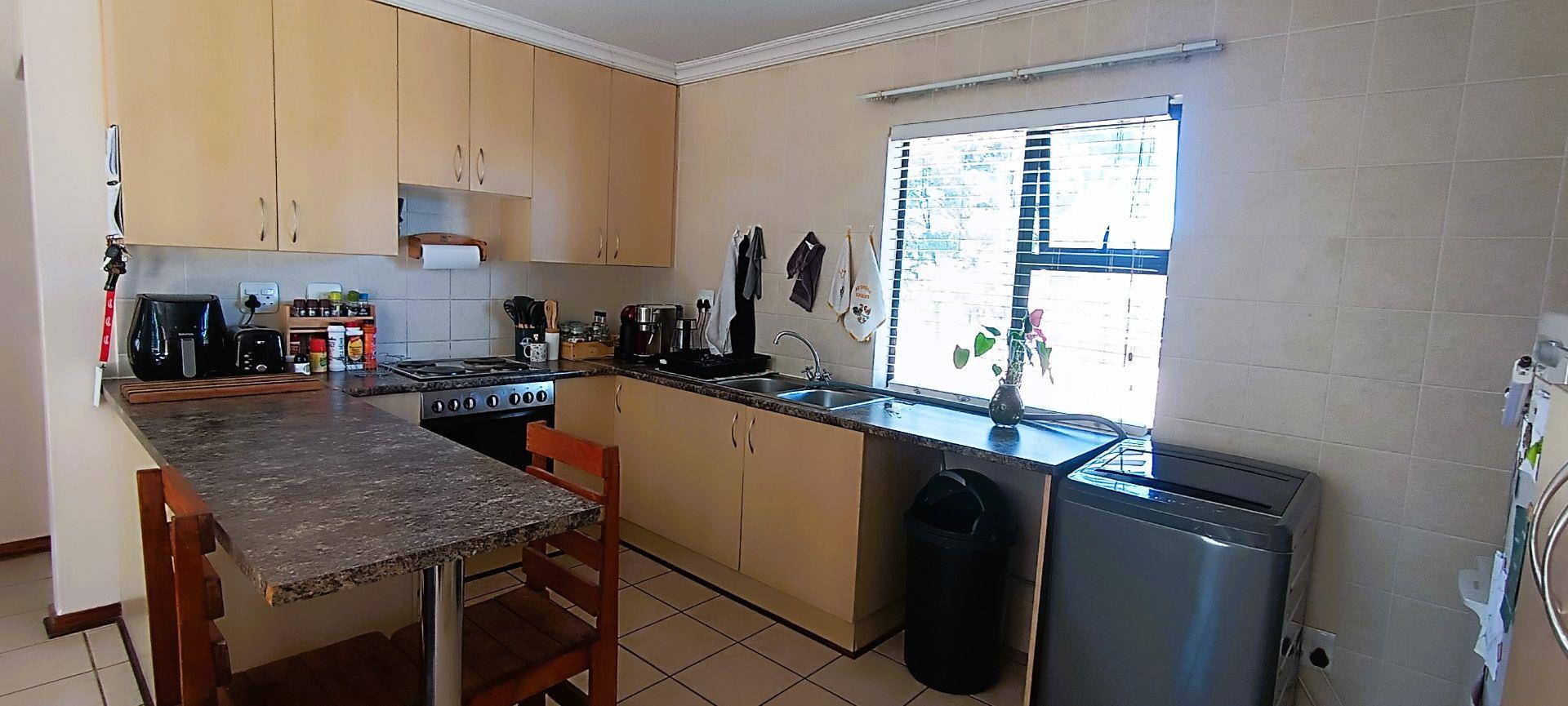 2 Bedroom Property for Sale in Langenhovenpark Free State